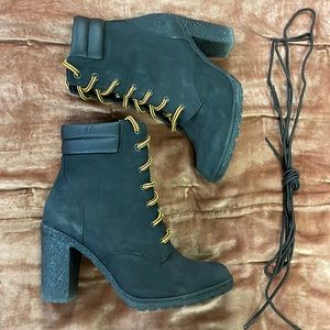 Timberland heels booties 6 1/2